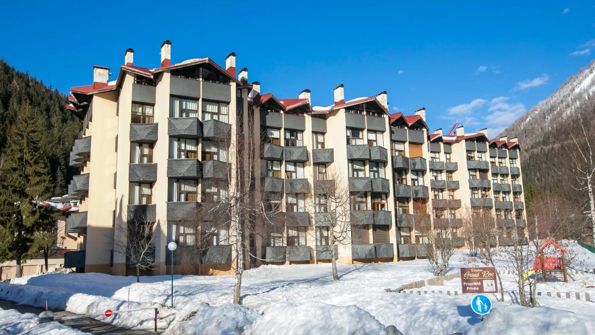 Apartment Residence Grand Roc - Campanules 015 - Happy Rentals Chamonix